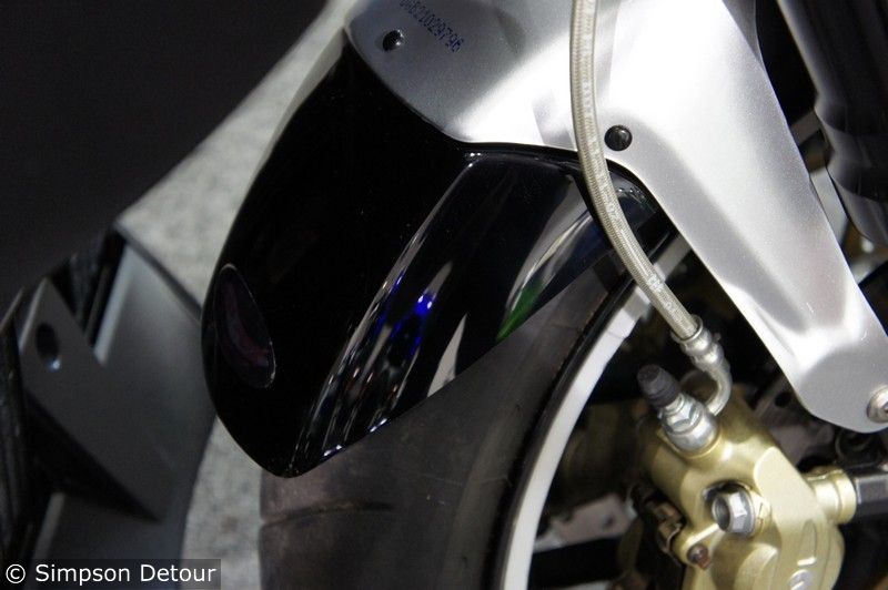 Aprilia RSV 1000R 03> Fender Flicks